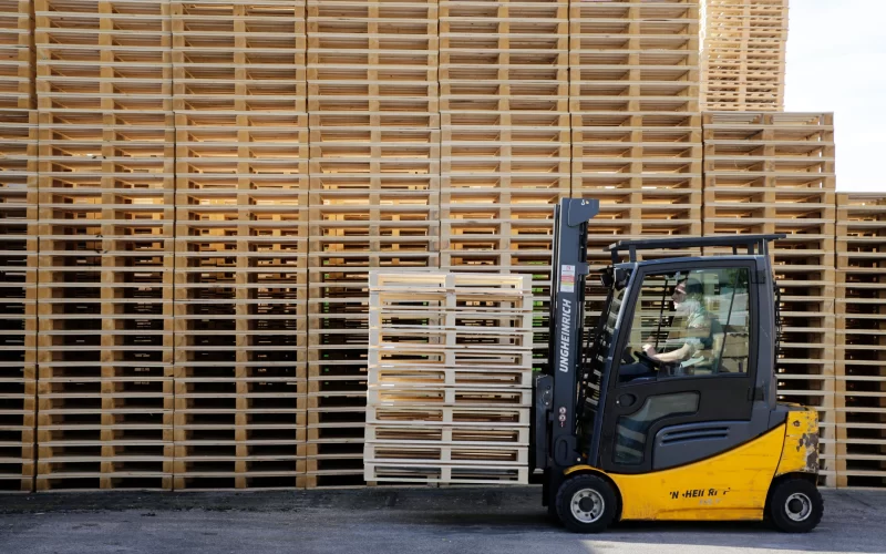 Copertina articolo I vantaggi dell’utilizzo dei pallet nella logistica.